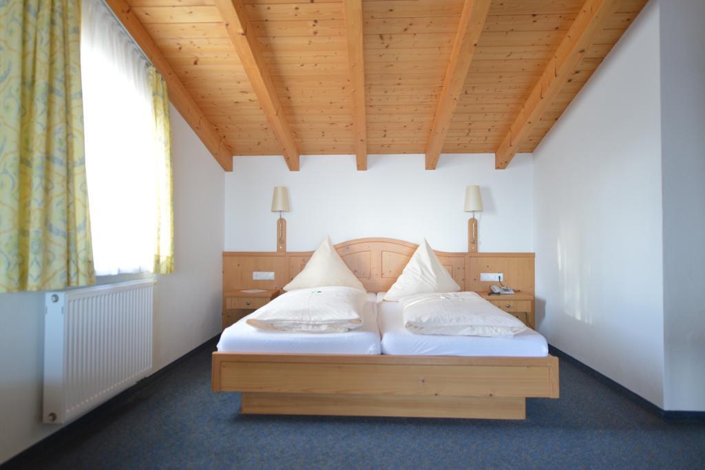 Landhaus Waldfrieden Tengen ภายนอก รูปภาพ