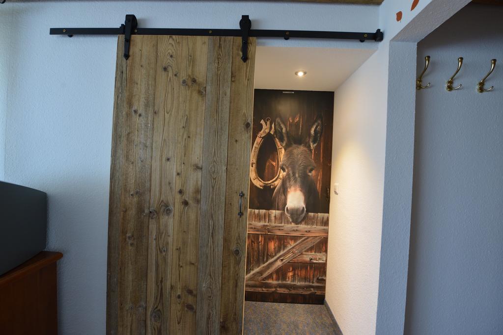 Landhaus Waldfrieden Tengen ภายนอก รูปภาพ