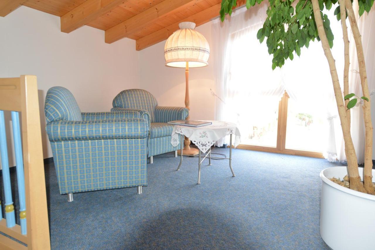 Landhaus Waldfrieden Tengen ภายนอก รูปภาพ